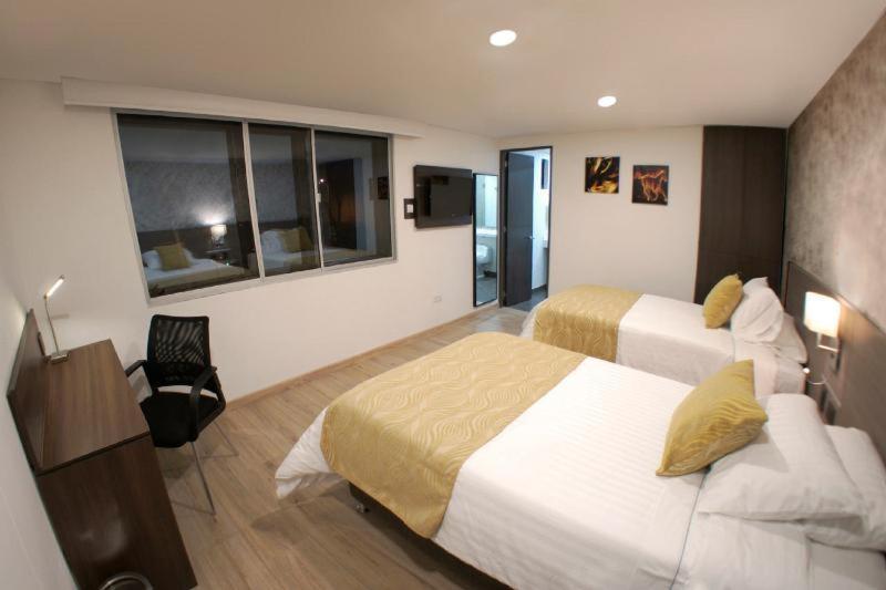 Sm Grand Hotel Bogotá Chambre photo