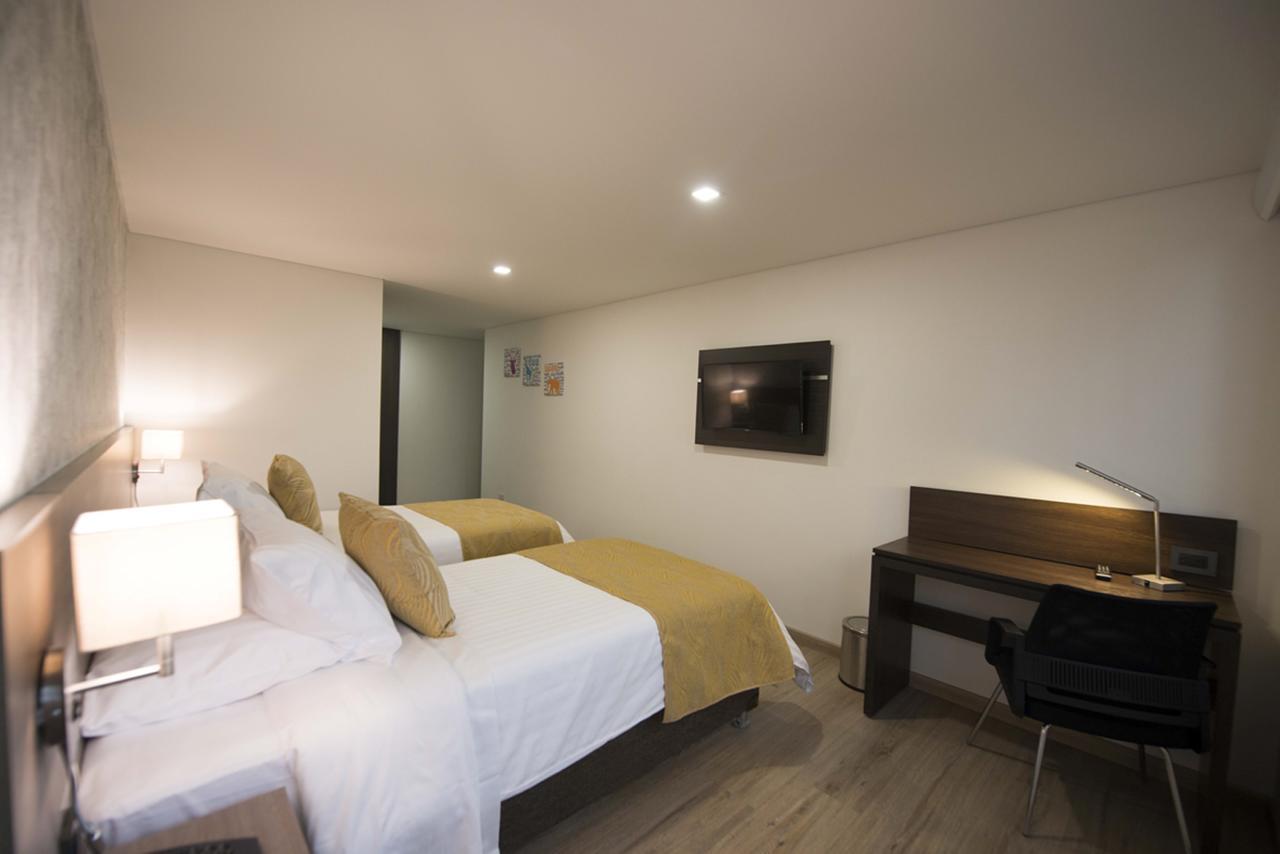 Sm Grand Hotel Bogotá Extérieur photo