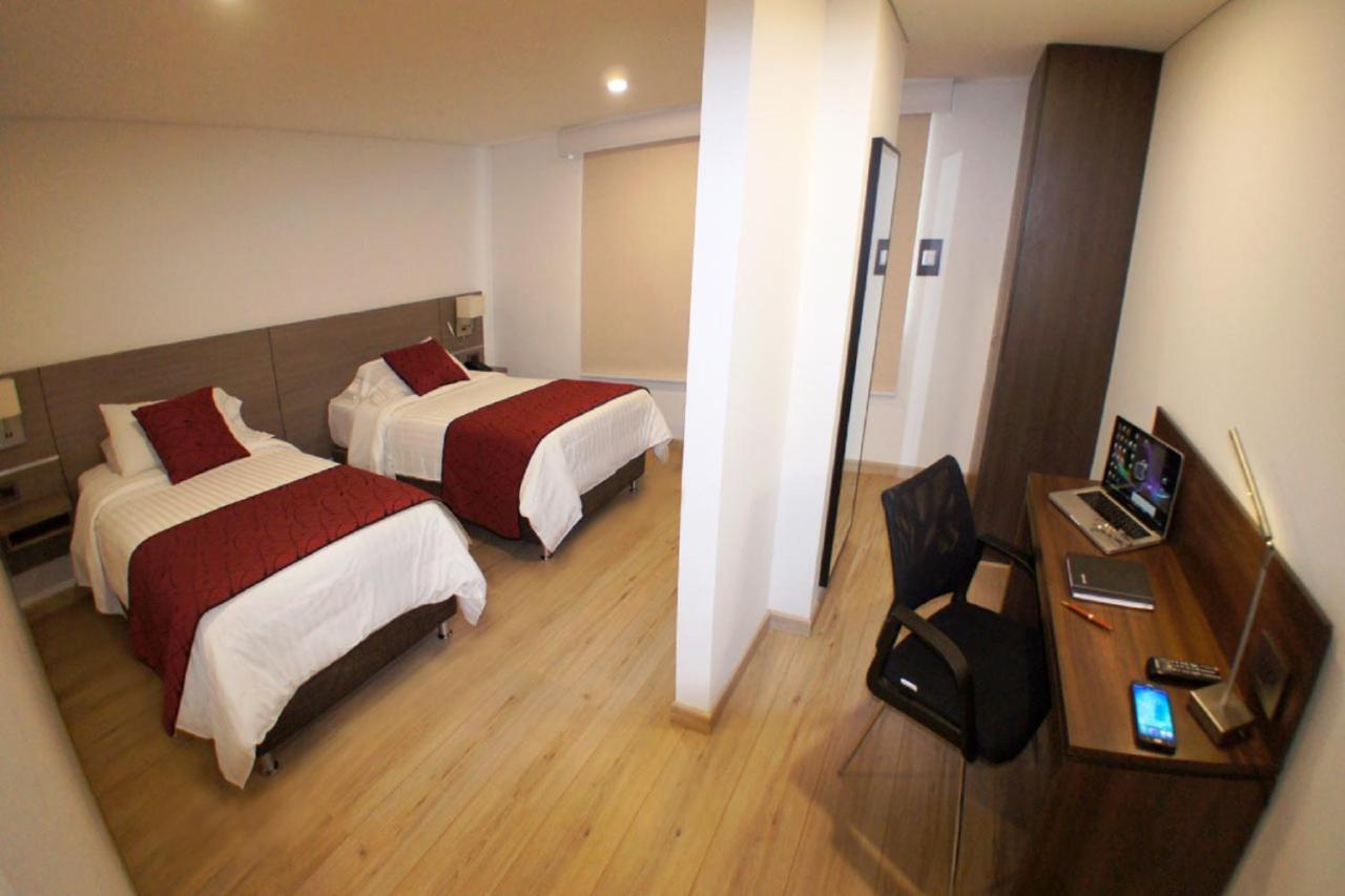 Sm Grand Hotel Bogotá Extérieur photo