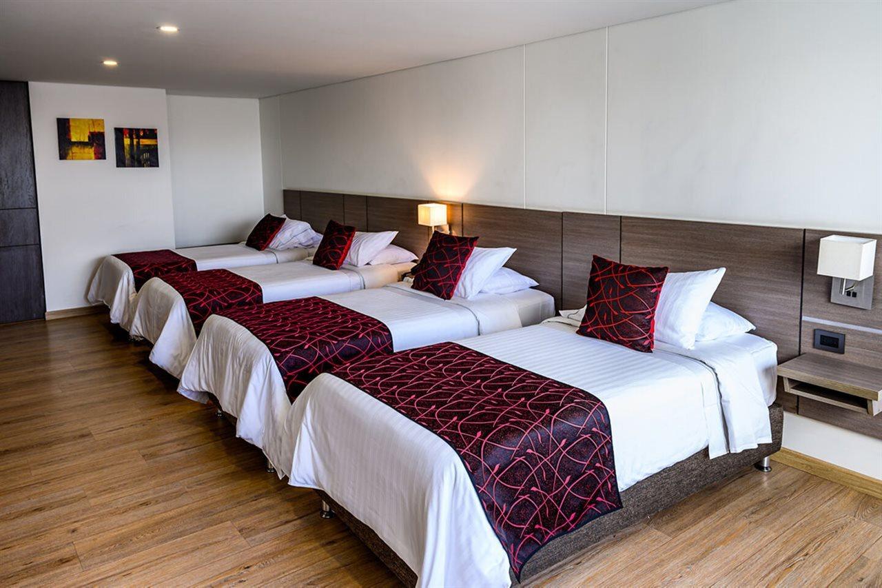 Sm Grand Hotel Bogotá Extérieur photo